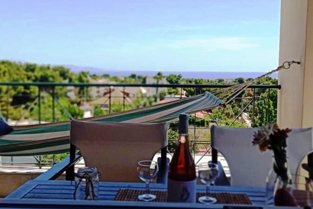 Villa Artemis Penthouse 10 Minute From National Airport Exterior foto